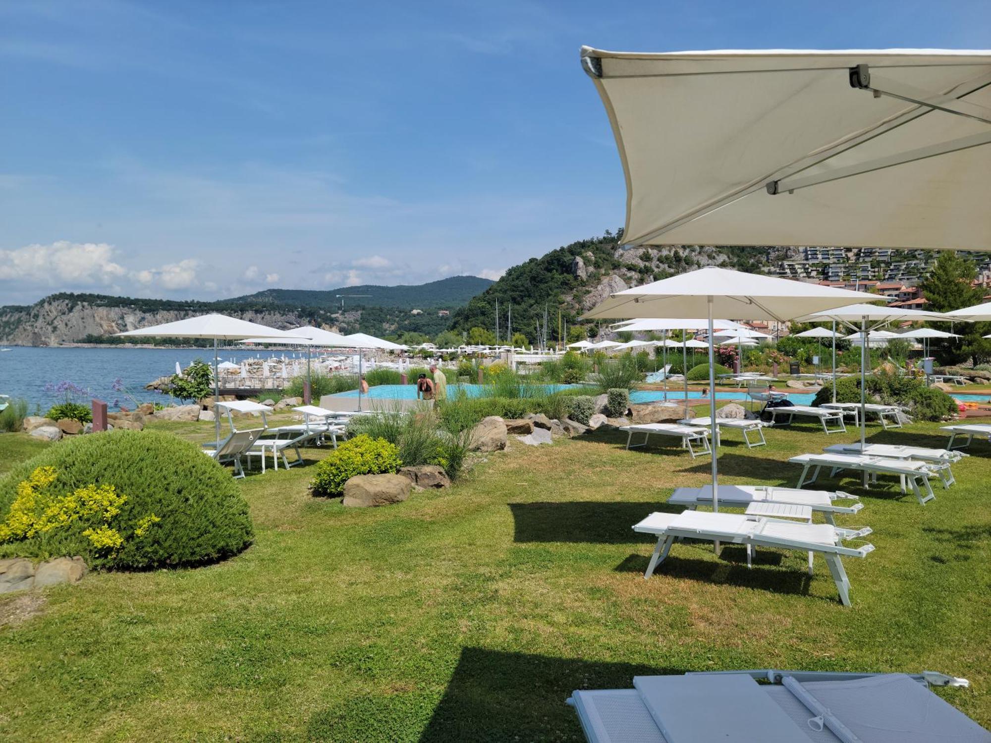 Apartment Portopiccolo With Garden And Included *