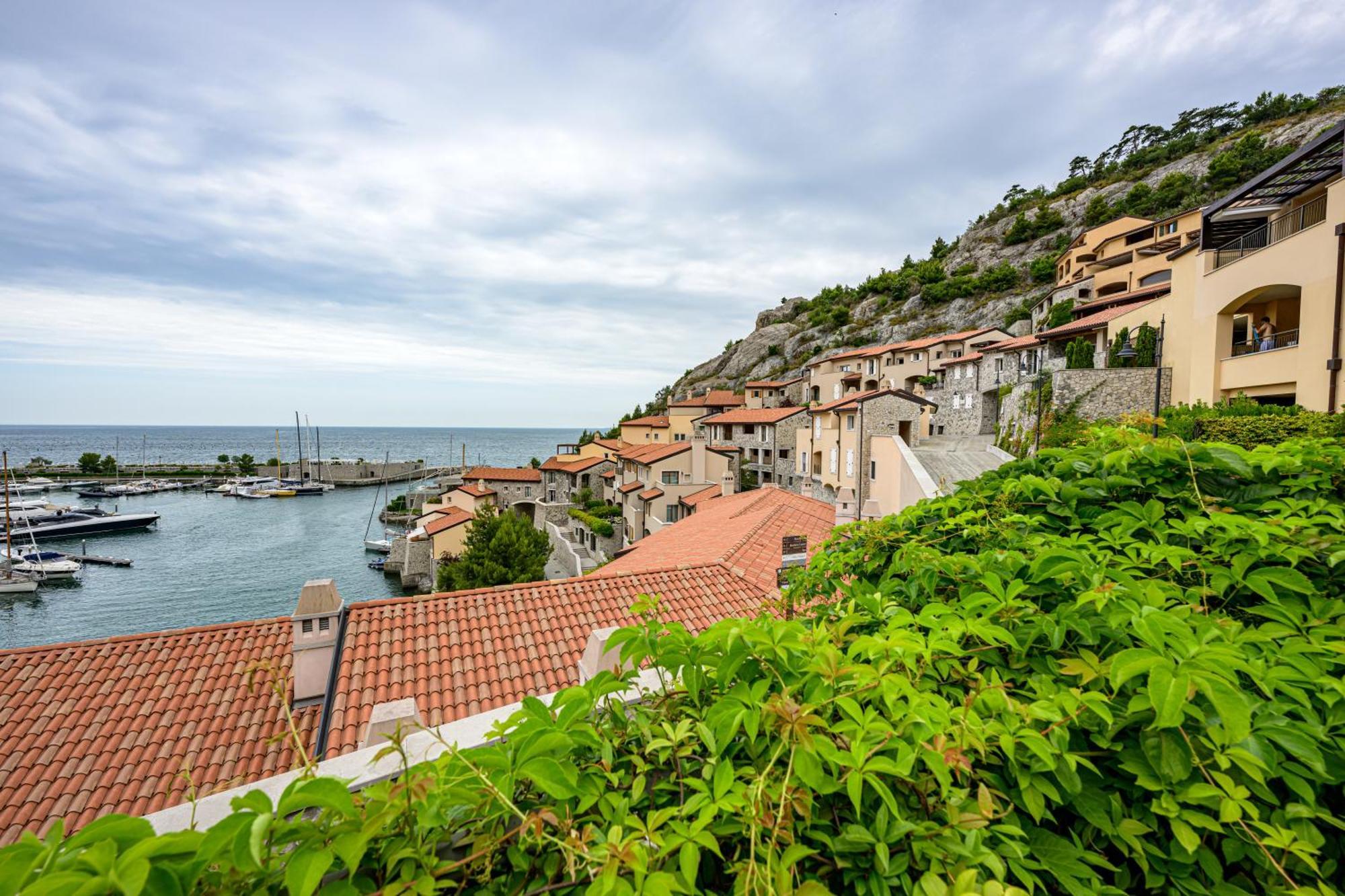 Apartment Portopiccolo With Garden And Included Sistiana