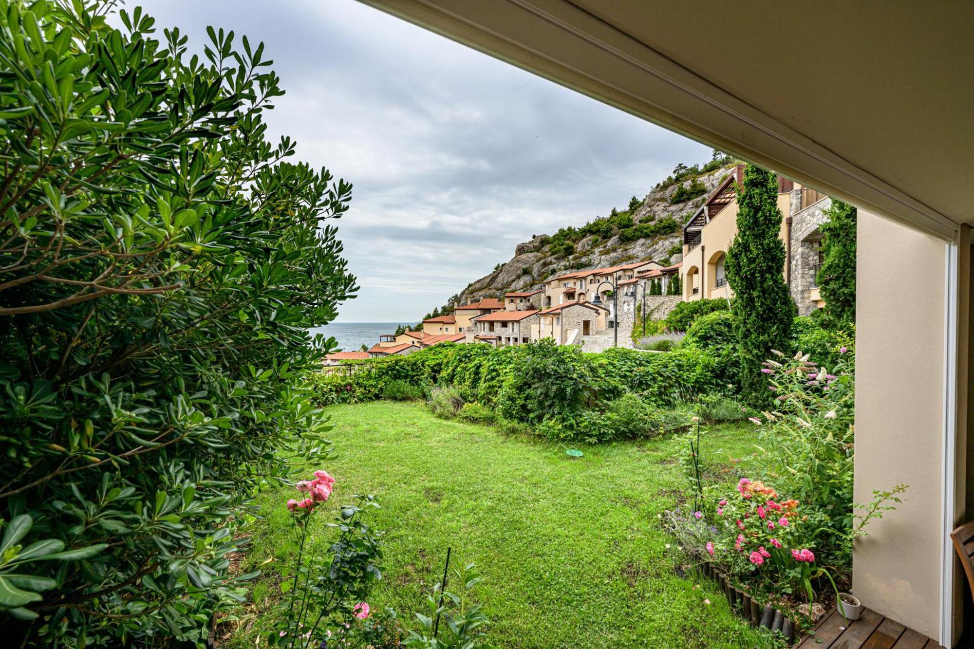 Apartment Portopiccolo With Garden And Included Sistiana